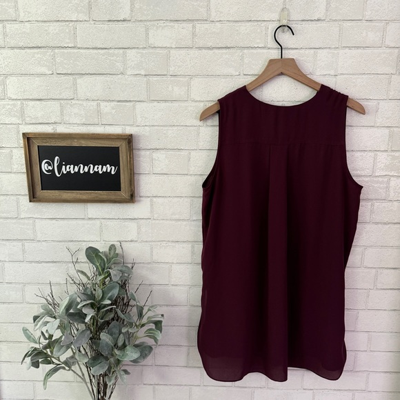 ADRIENNE VITTADINI Maroon Sleeveless Tunic Top - Picture 6 of 9